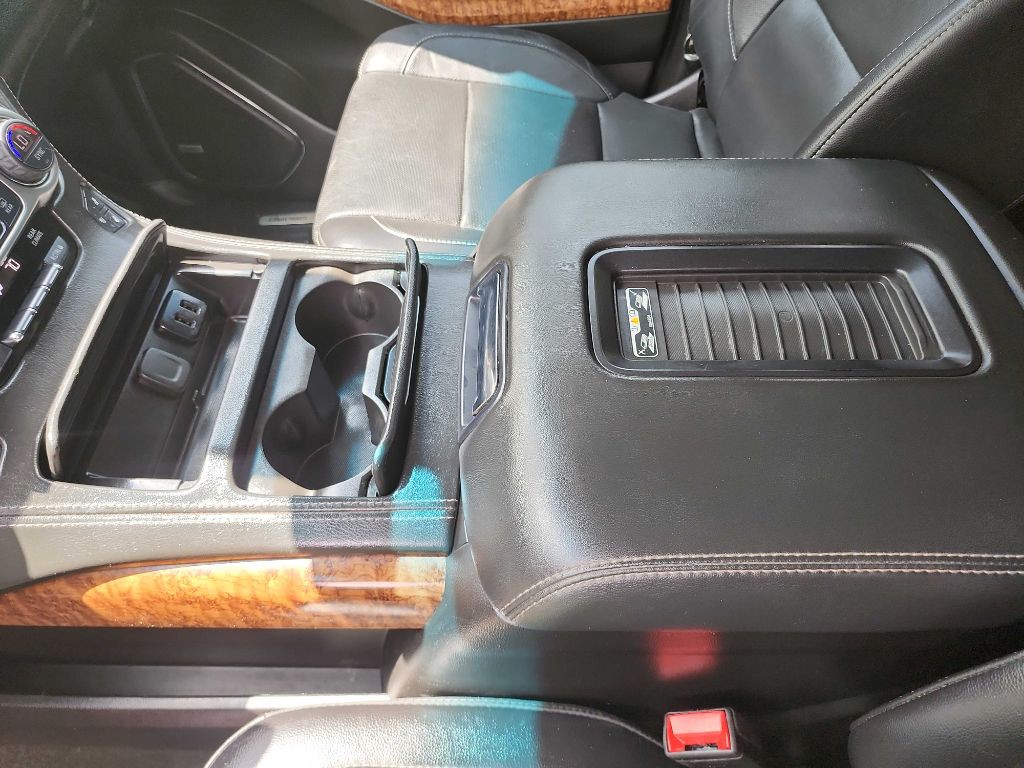 2018 Chevrolet Tahoe Image 28