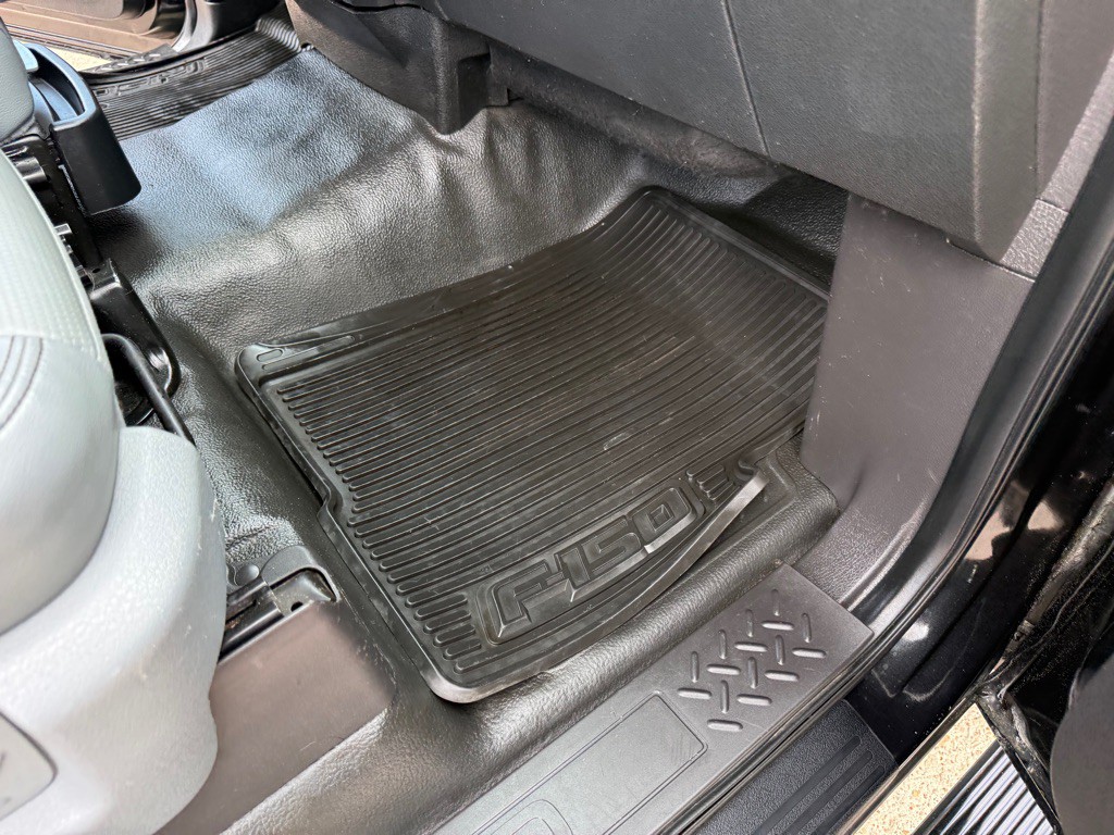 2014 Ford F-150 Image 21