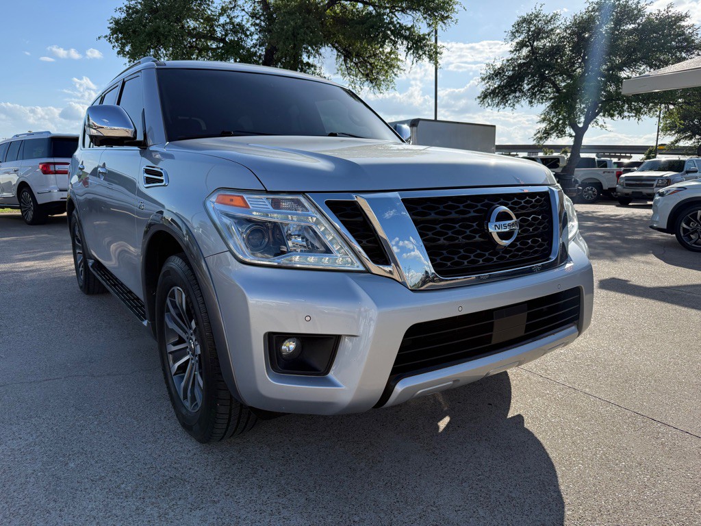 2017 Nissan Armada Image 1