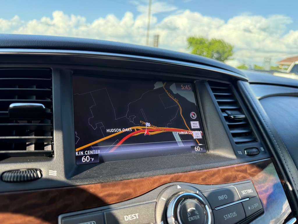 2017 Nissan Armada Image 36