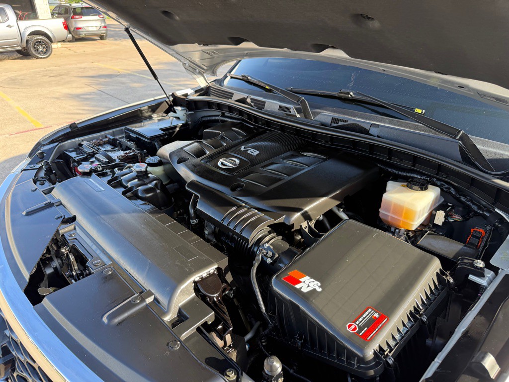 2017 Nissan Armada Image 42