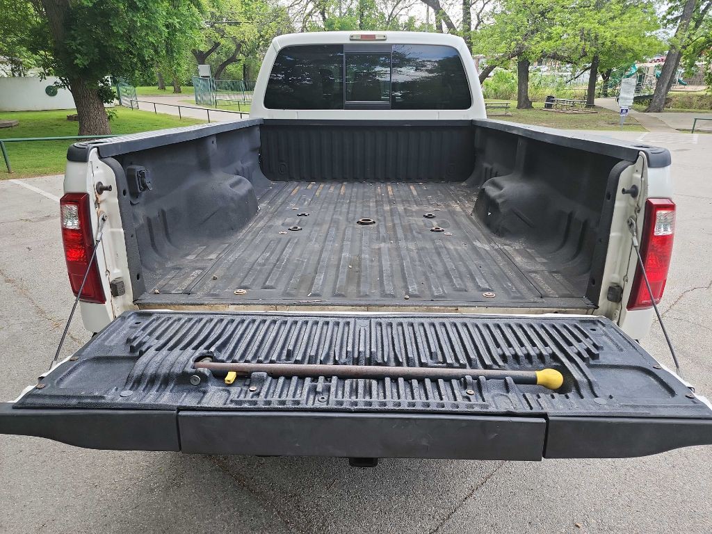 2016 Ford F-350 Image 9
