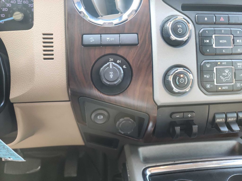 2016 Ford F-350 Image 32