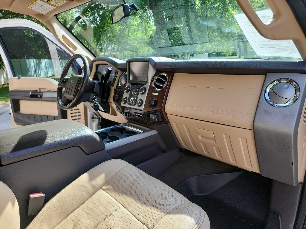 2016 Ford F-350 Image 42