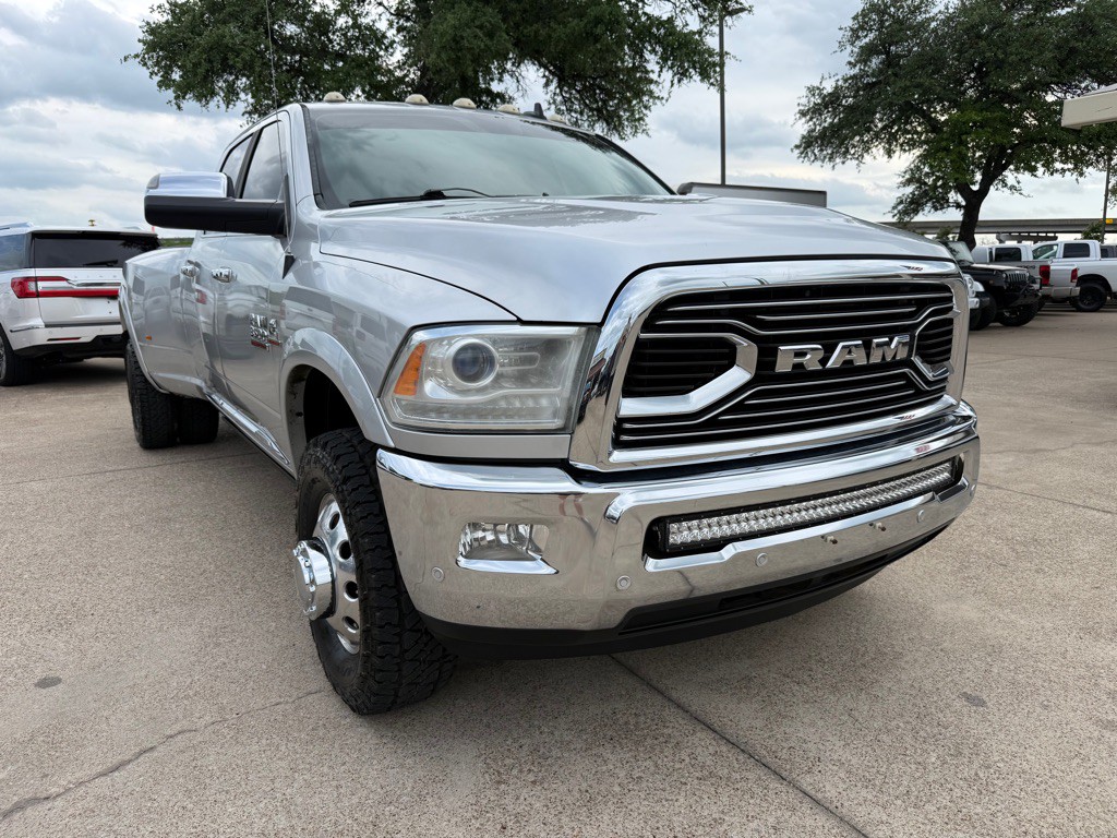 2016 RAM 3500 Image 1