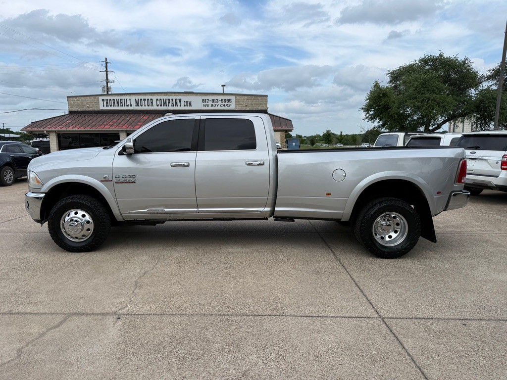 2016 RAM 3500 Image 4