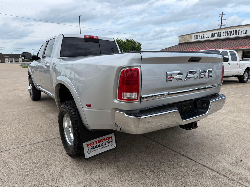2016 RAM 3500 Image 5