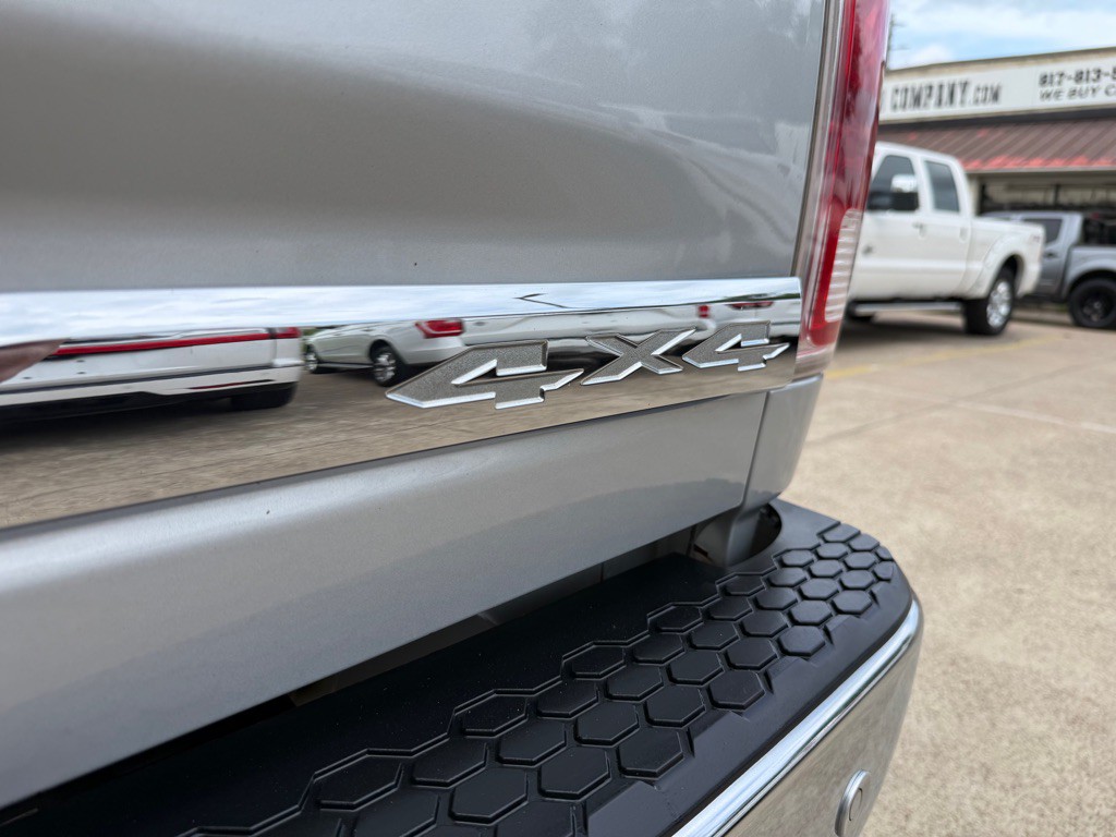 2016 RAM 3500 Image 10