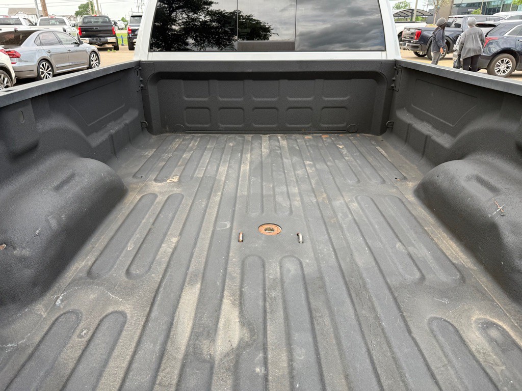 2016 RAM 3500 Image 14