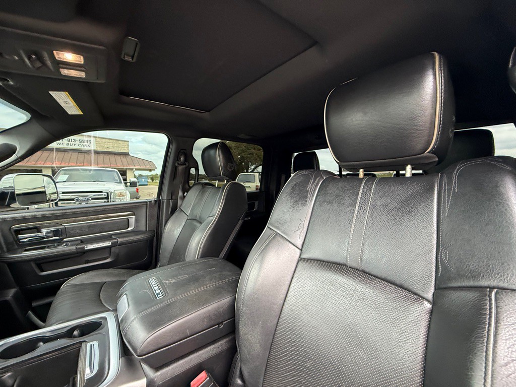 2016 RAM 3500 Image 20