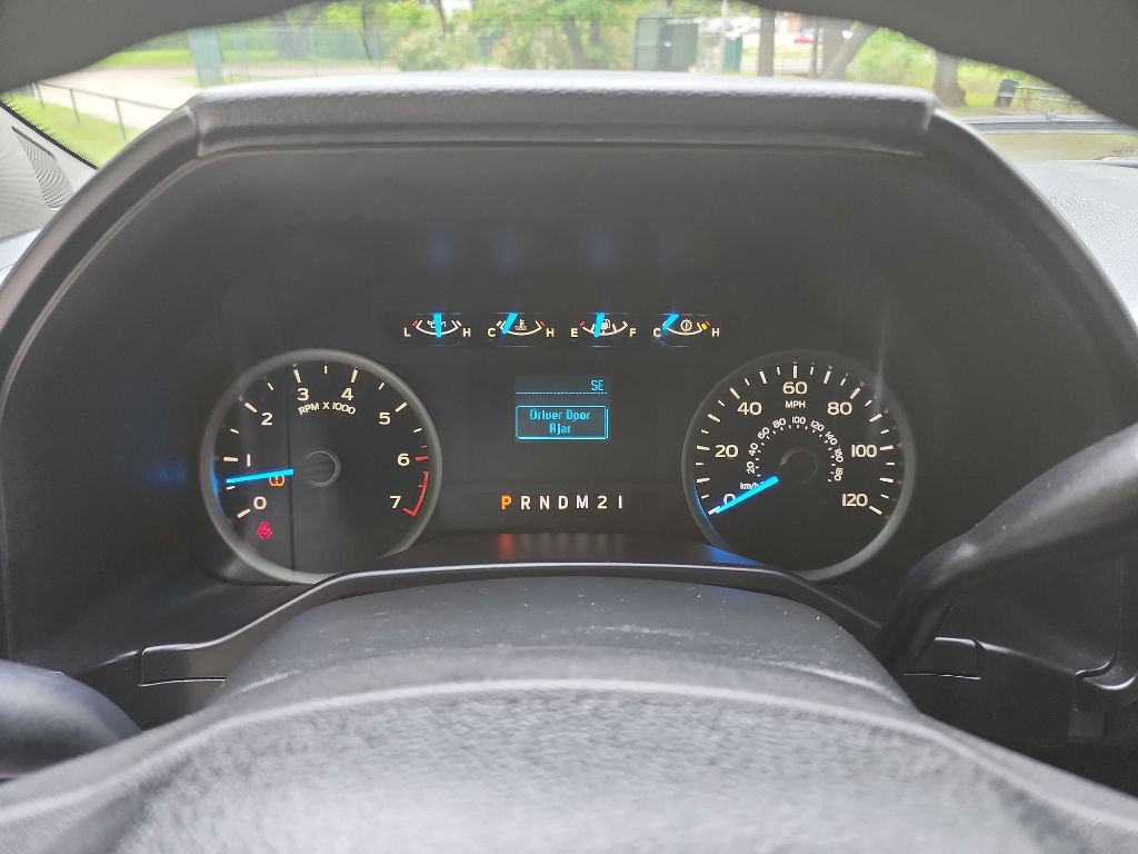 2015 Ford F-150 Image 18