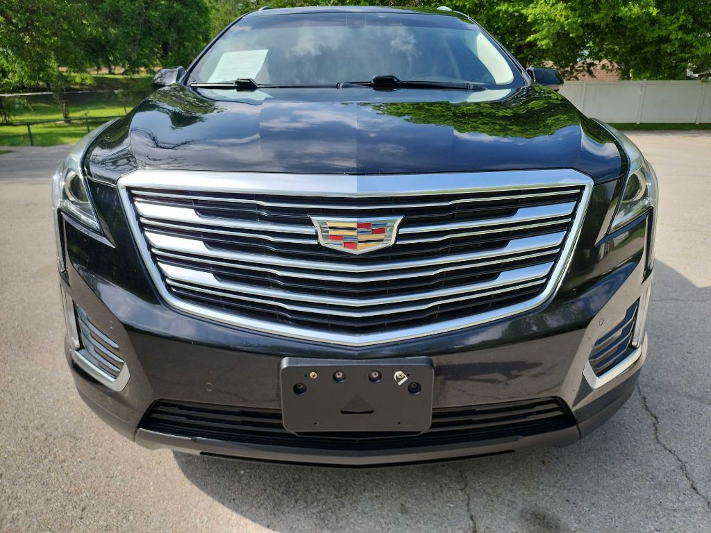 2018 Cadillac XT5 Image 2