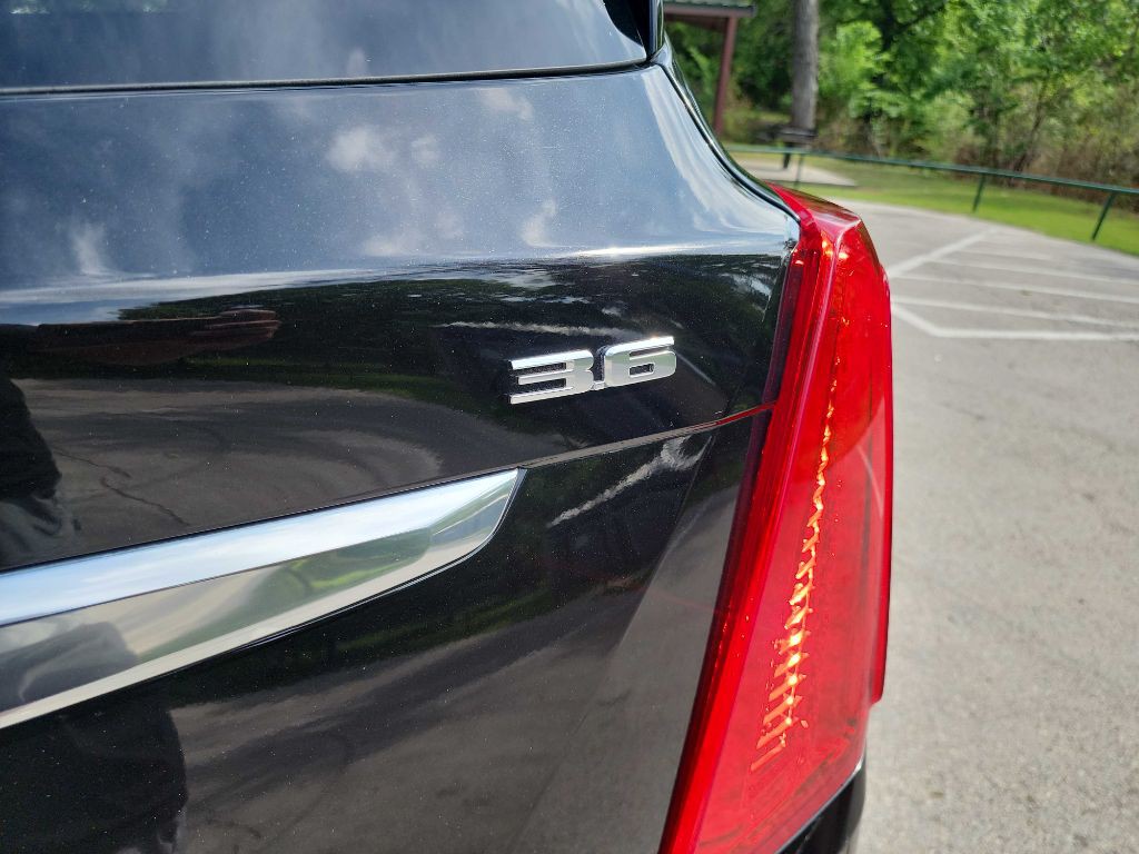 2018 Cadillac XT5 Image 9