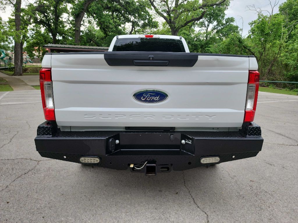 2019 Ford F-350 Image 8