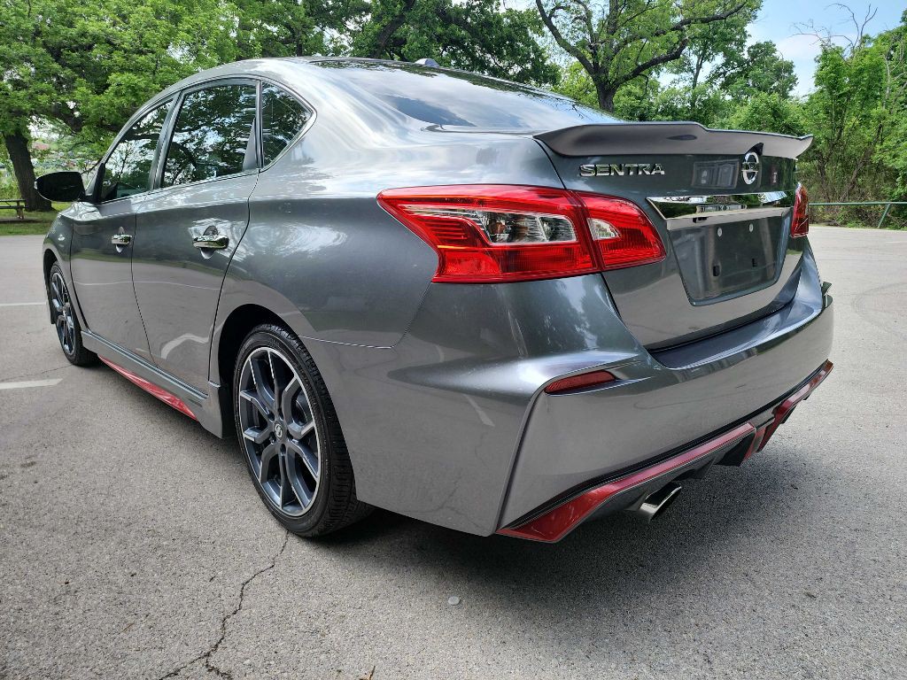 2017 Nissan Sentra Image 6