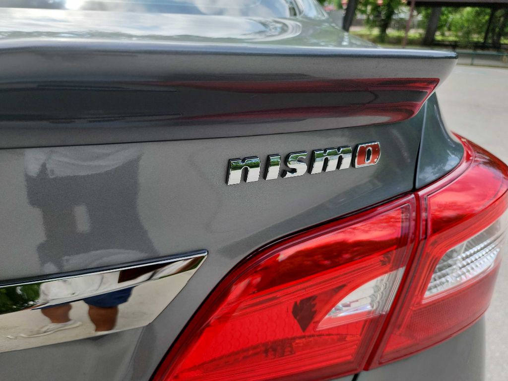 2017 Nissan Sentra Image 9