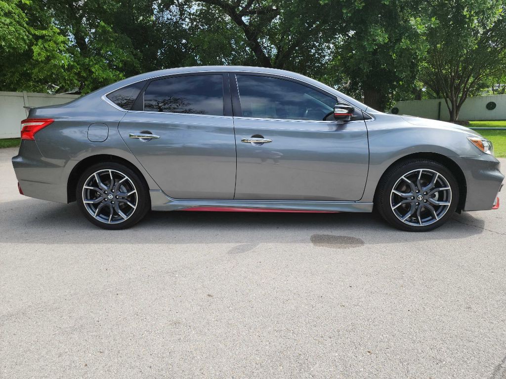 2017 Nissan Sentra Image 11