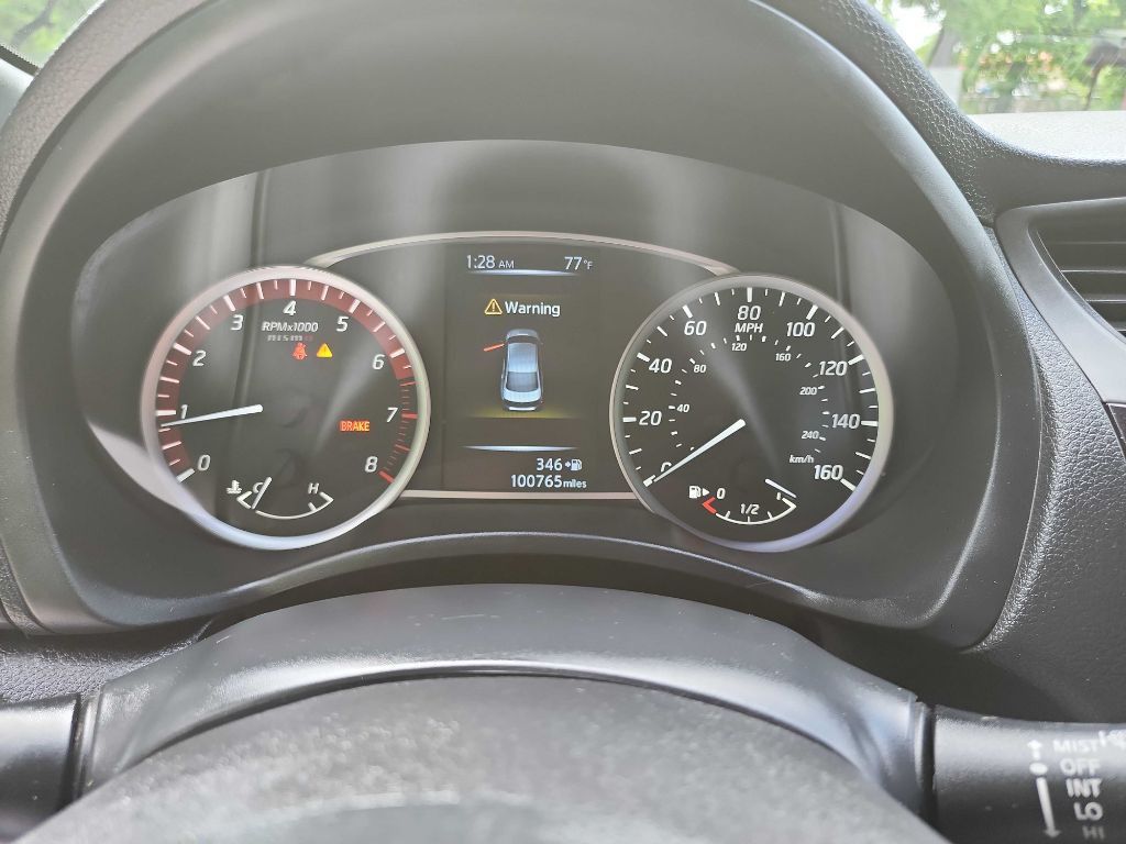 2017 Nissan Sentra Image 20