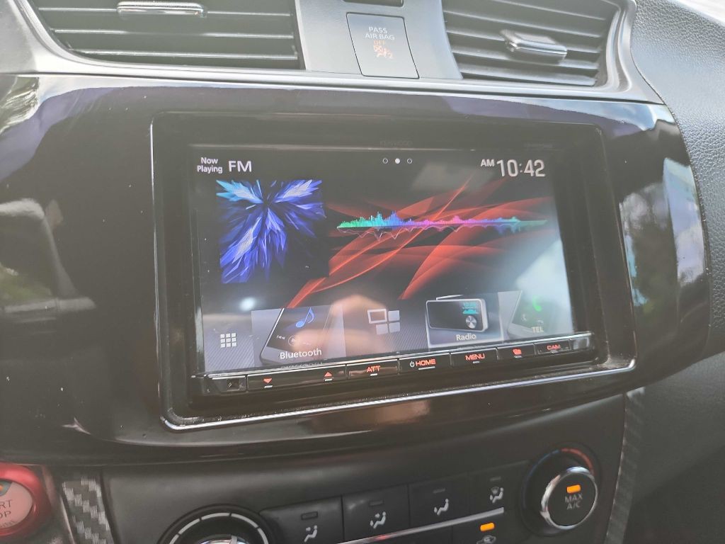 2017 Nissan Sentra Image 25