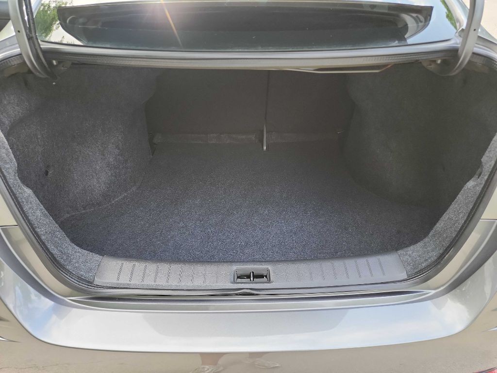 2017 Nissan Sentra Image 29