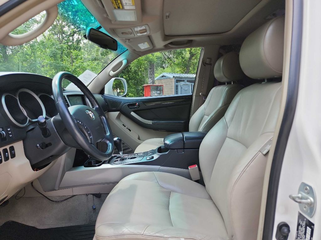2009 Toyota 4Runner Image 16