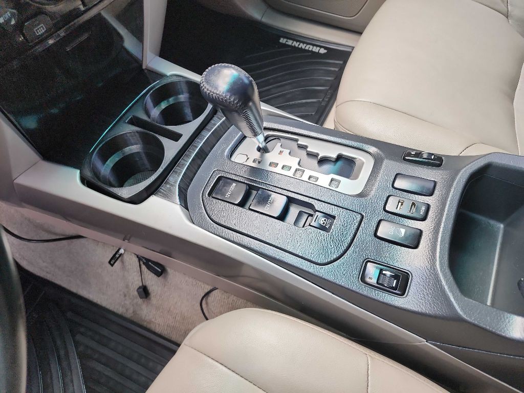 2009 Toyota 4Runner Image 24