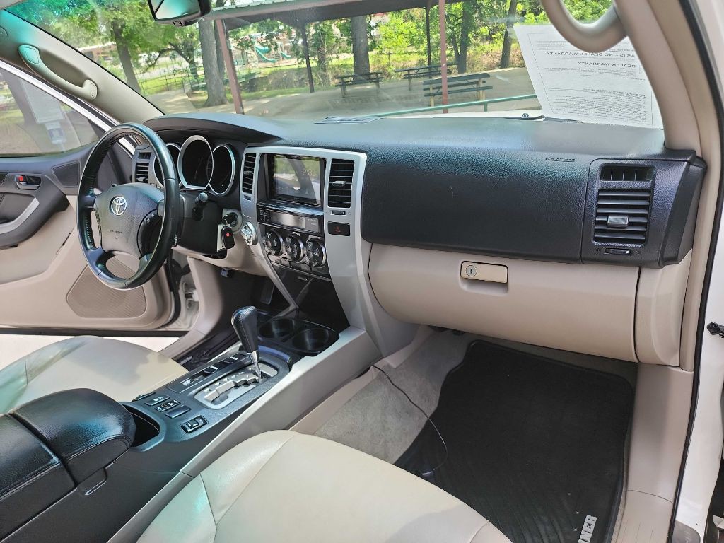 2009 Toyota 4Runner Image 36