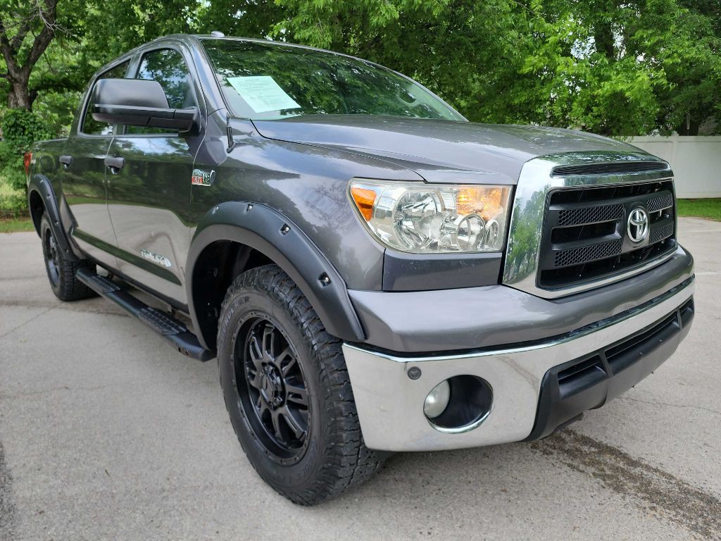 2013 Toyota Tundra Image 1