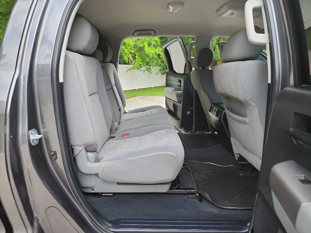2013 Toyota Tundra Image 34