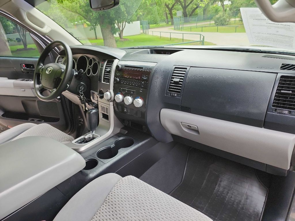 2013 Toyota Tundra Image 37