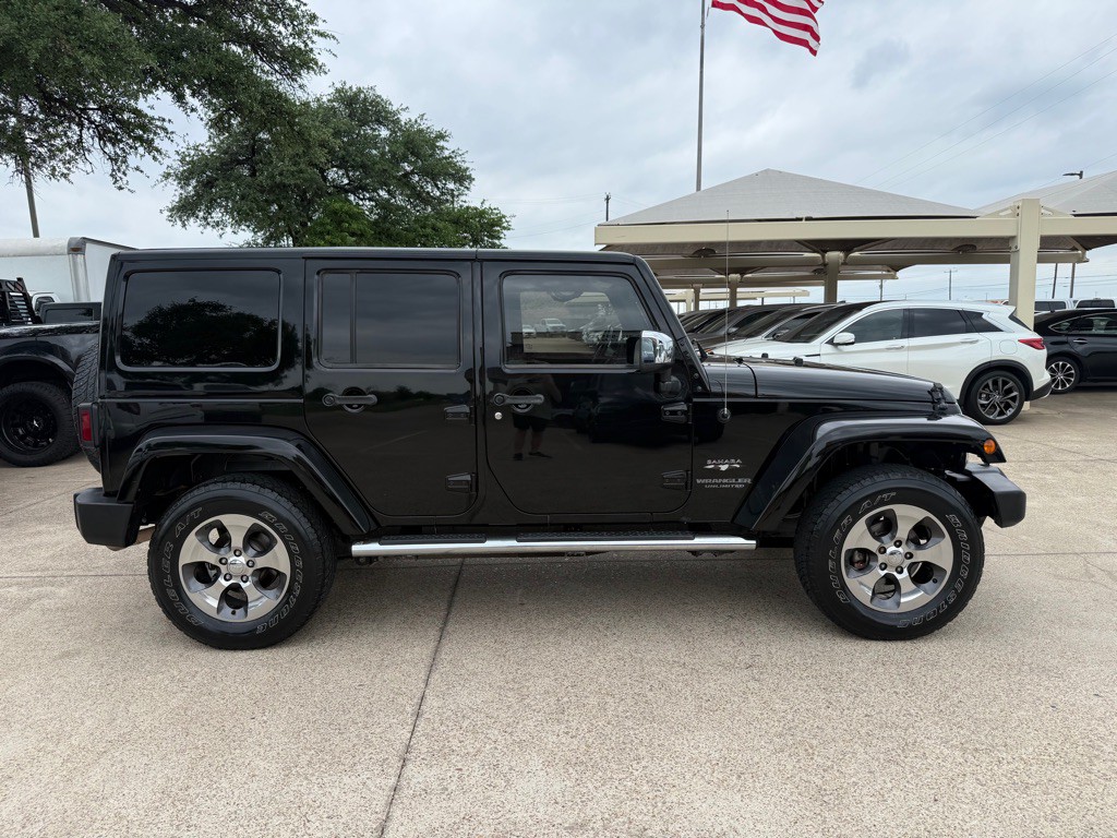 2017 Jeep Wrangler Unlimited Image 8