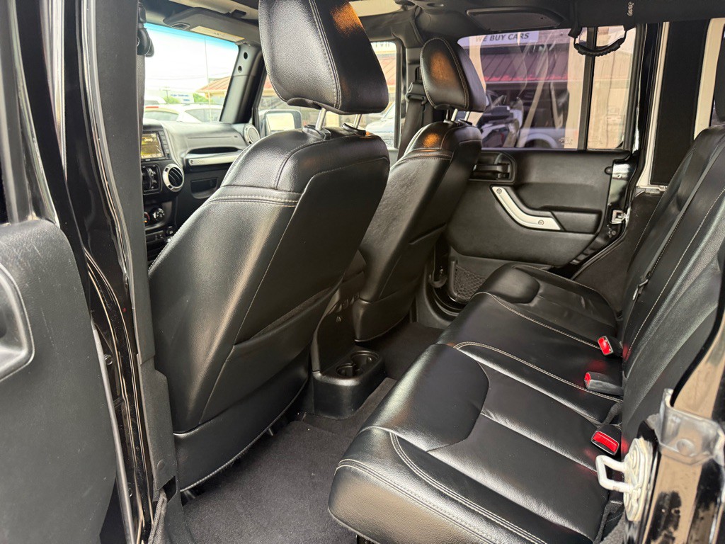 2017 Jeep Wrangler Unlimited Image 14