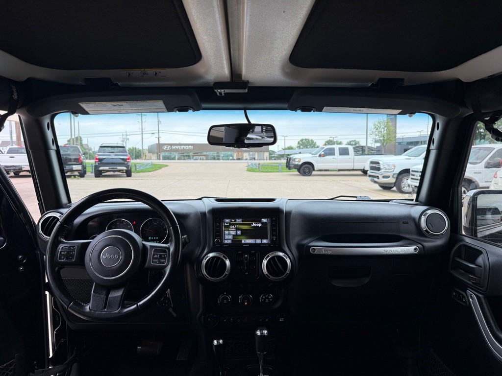 2017 Jeep Wrangler Unlimited Image 19