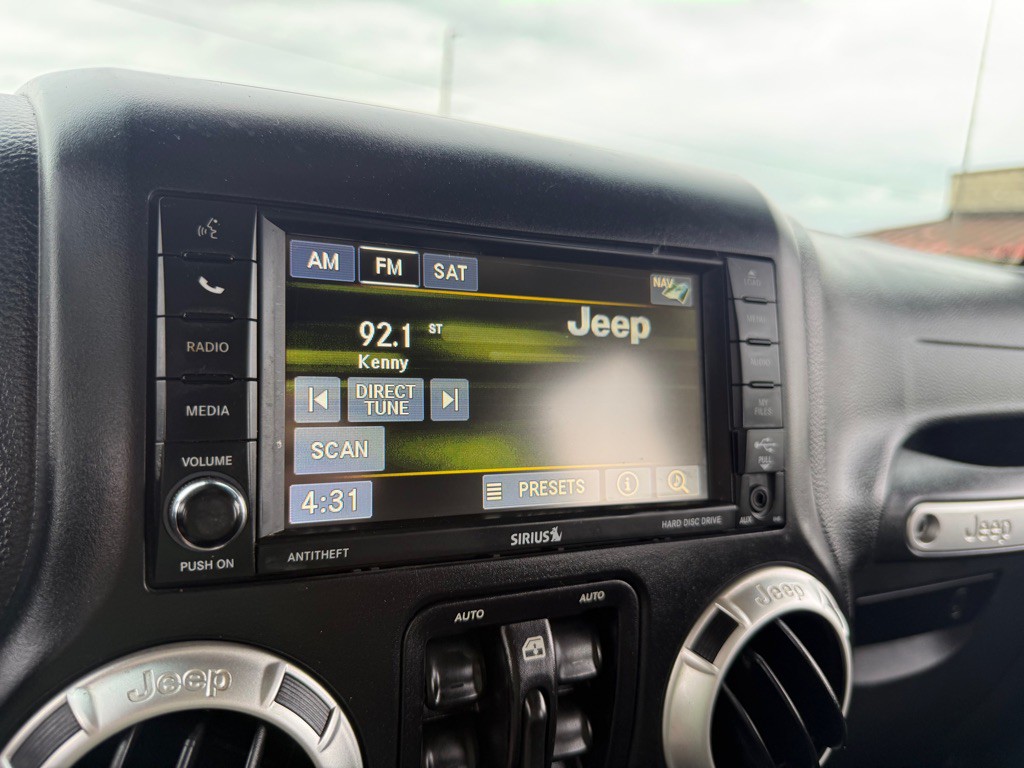 2017 Jeep Wrangler Unlimited Image 24