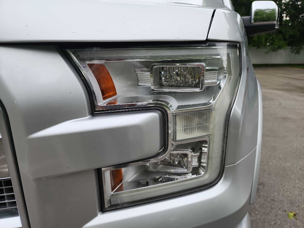 2017 Ford F-150 Image 5