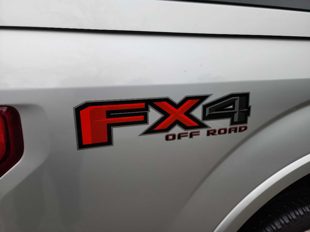 2017 Ford F-150 Image 12