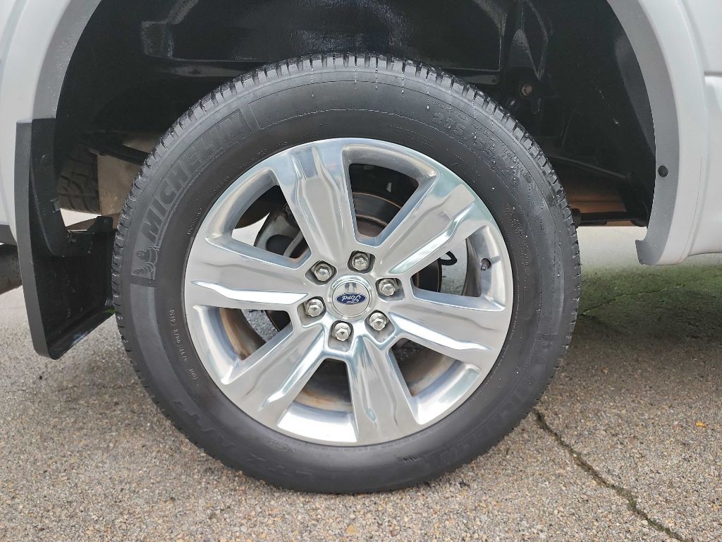 2017 Ford F-150 Image 15