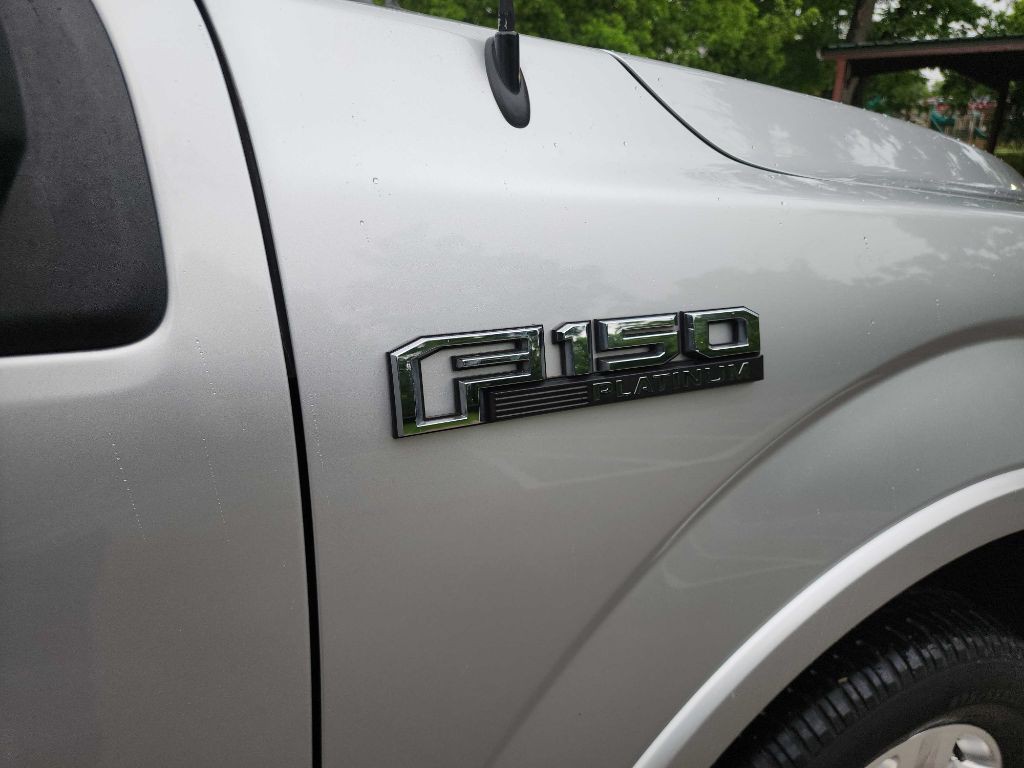 2017 Ford F-150 Image 18