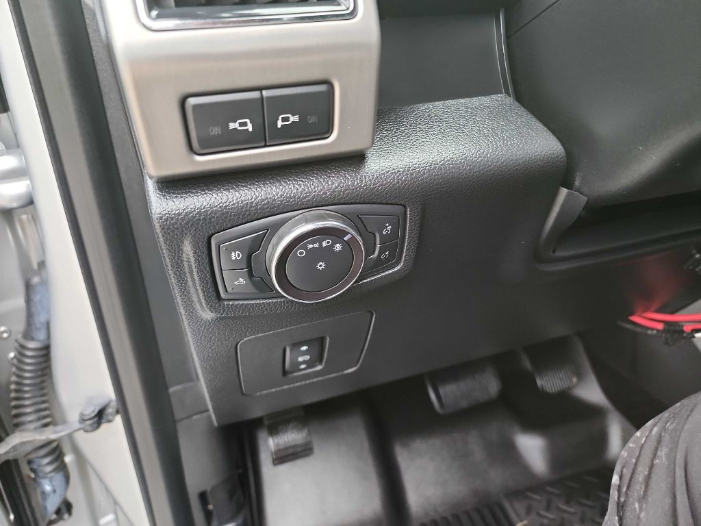 2017 Ford F-150 Image 26