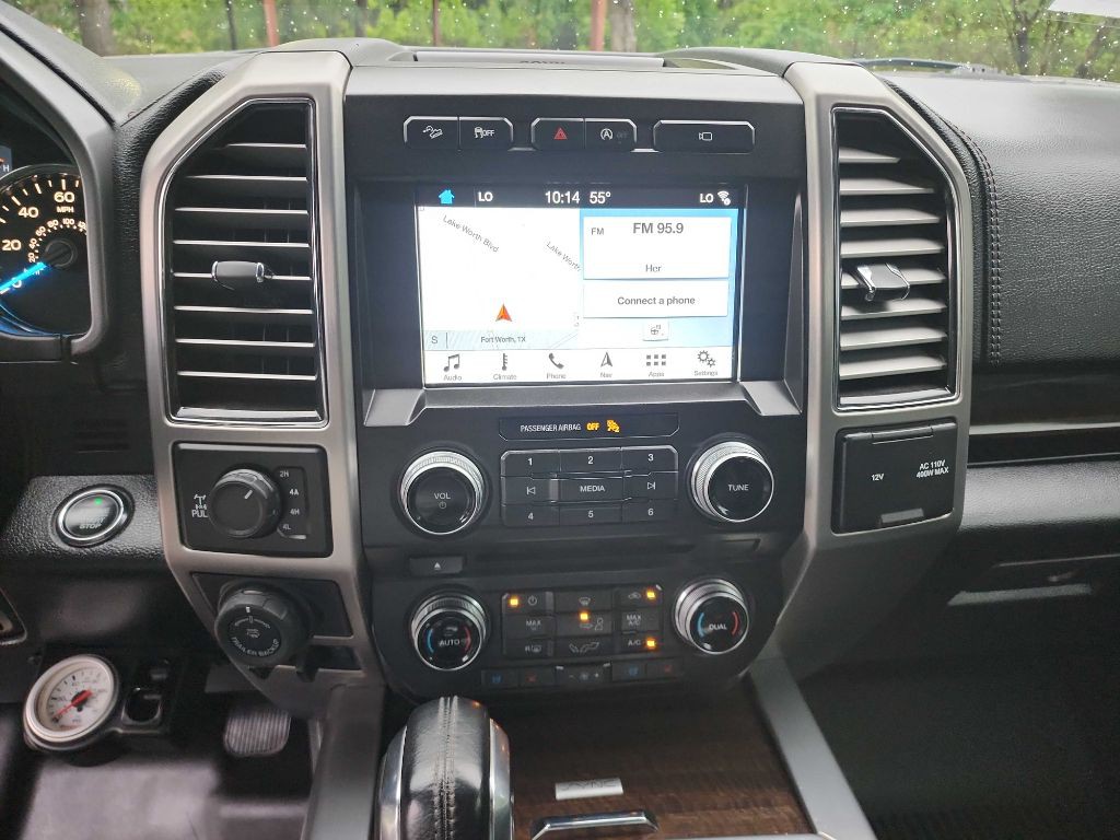 2017 Ford F-150 Image 28