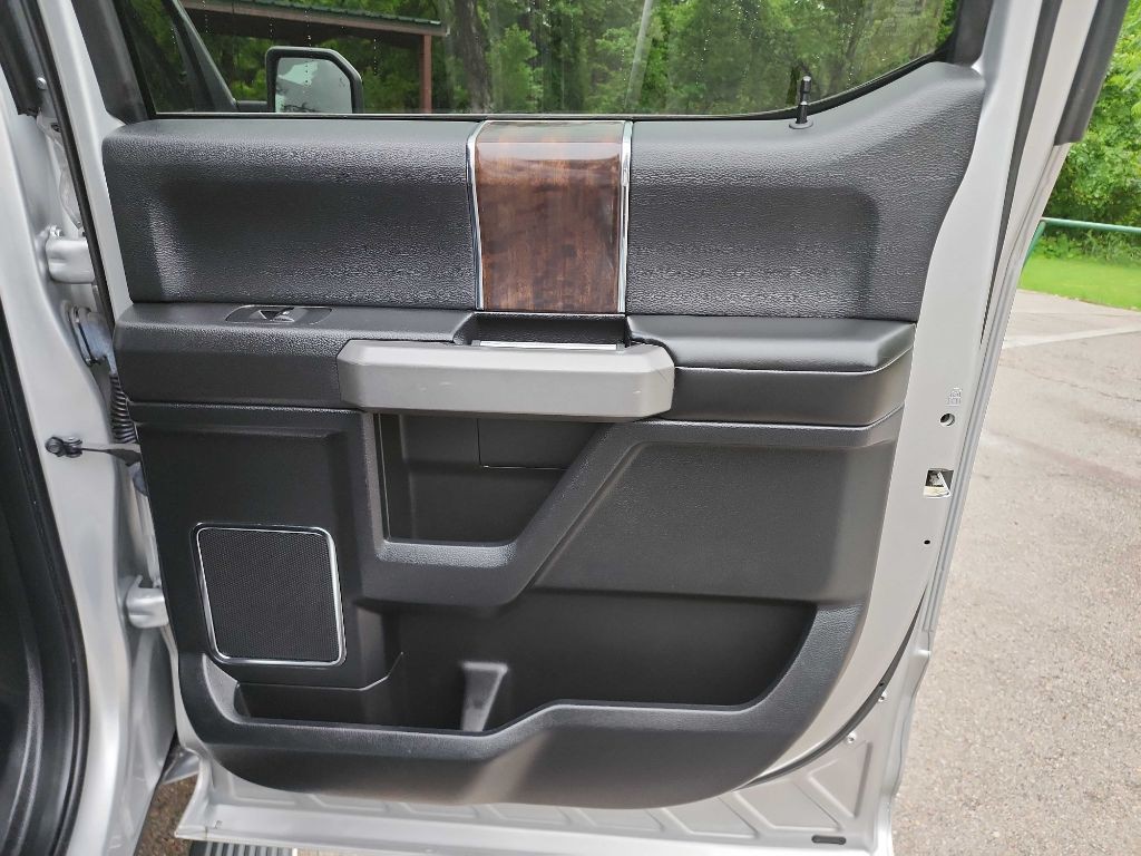 2017 Ford F-150 Image 42