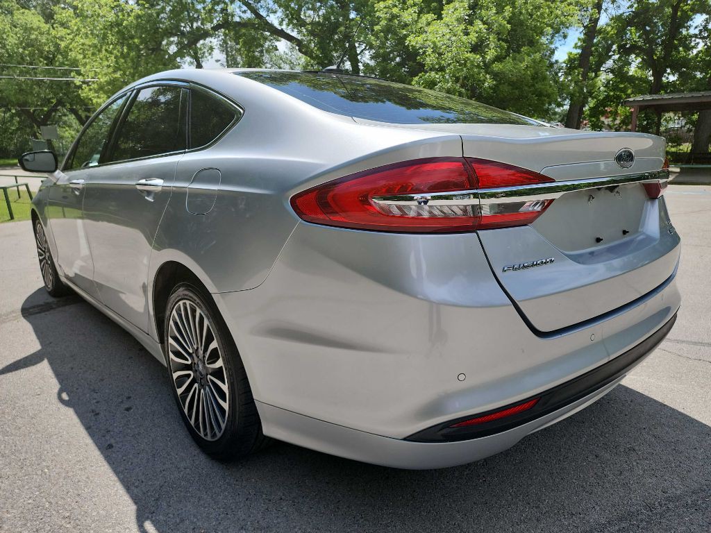 2017 Ford Fusion Image 5