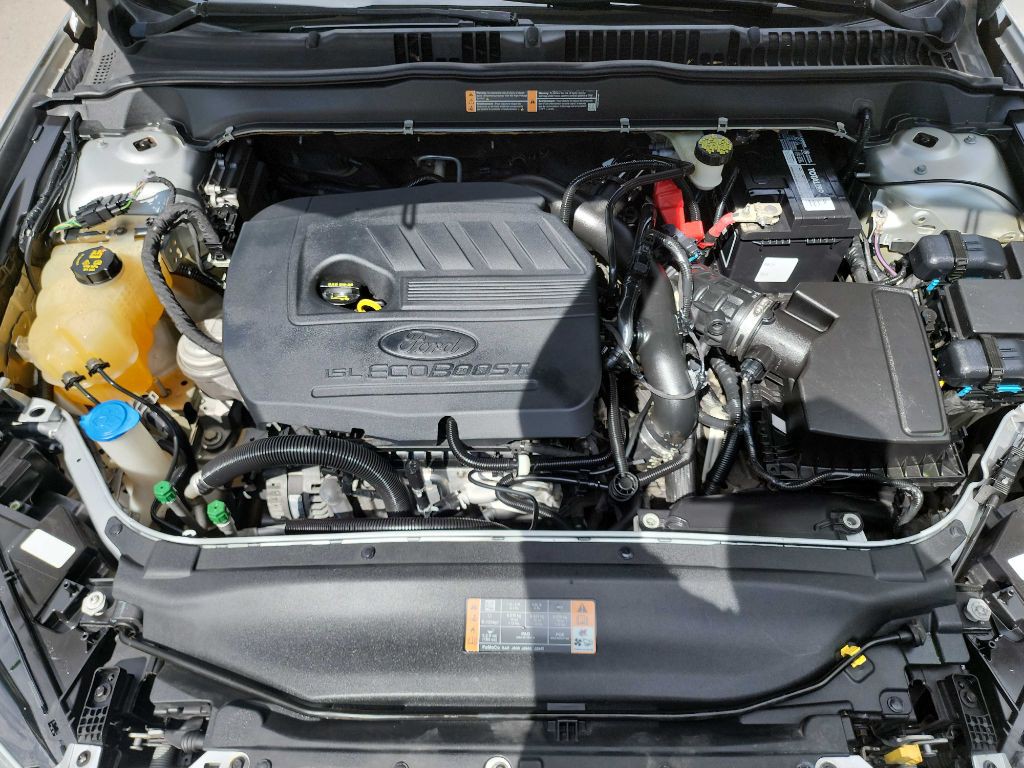 2017 Ford Fusion Image 35
