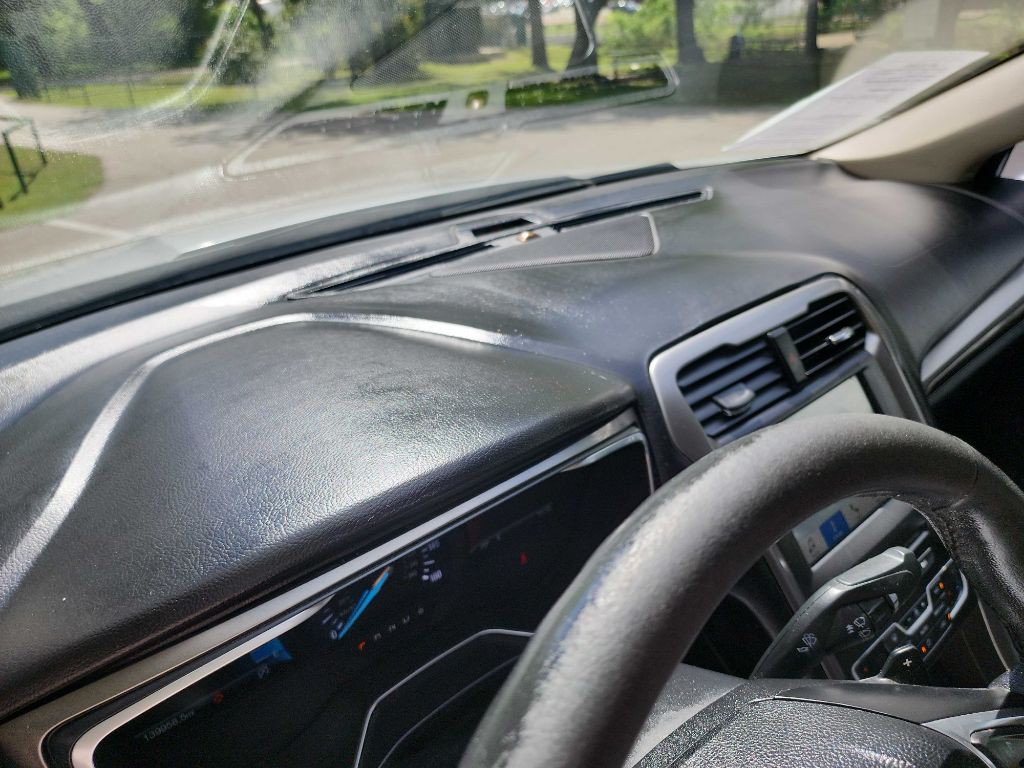 2017 Ford Fusion Image 20