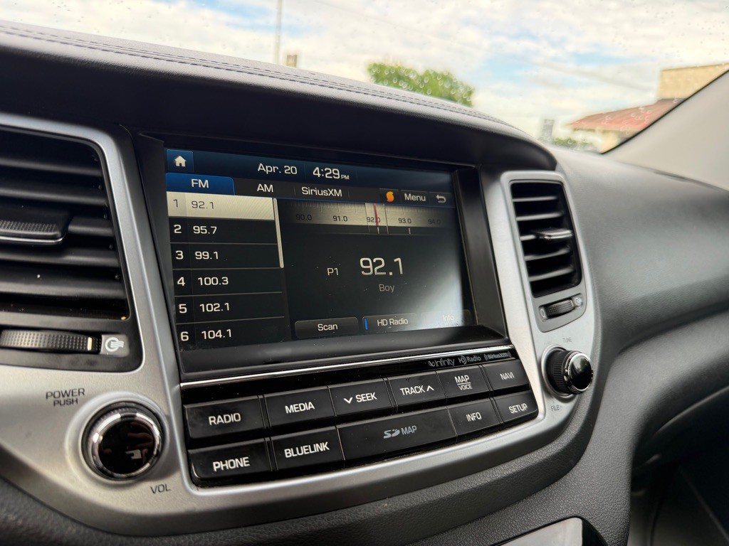 2017 Hyundai Tucson Image 35