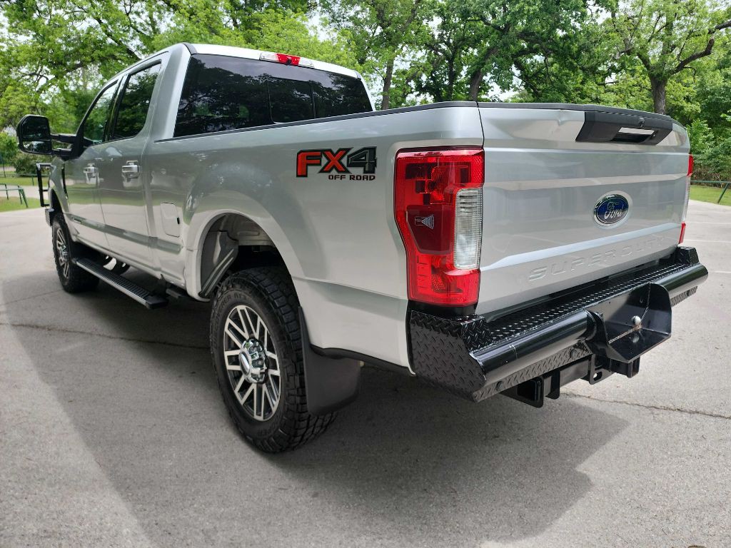2017 Ford F-250 Image 6