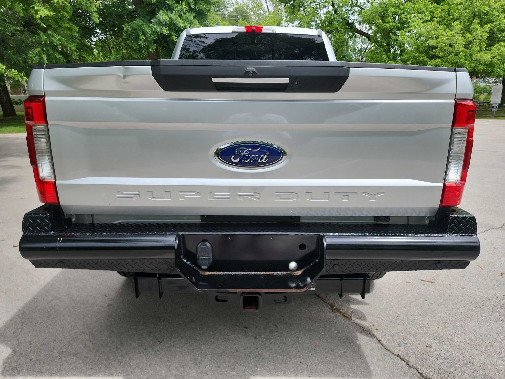 2017 Ford F-250 Image 7