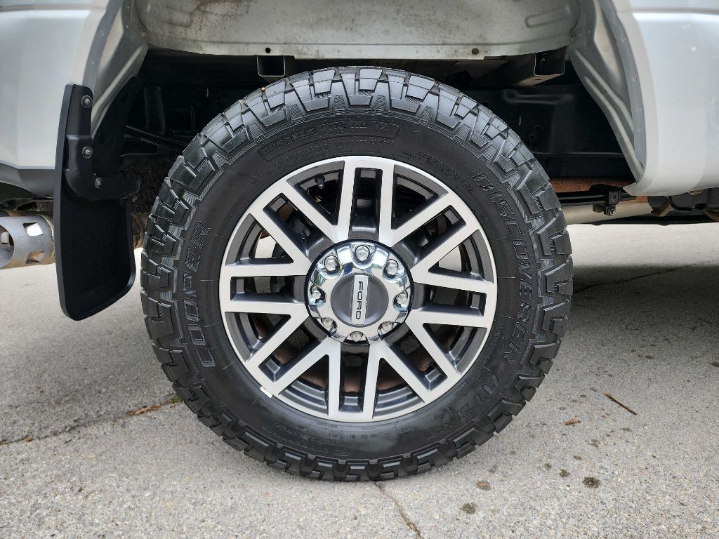 2017 Ford F-250 Image 11