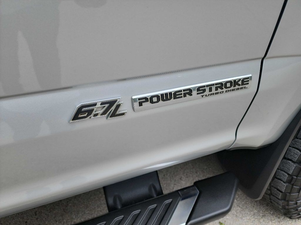 2017 Ford F-250 Image 16