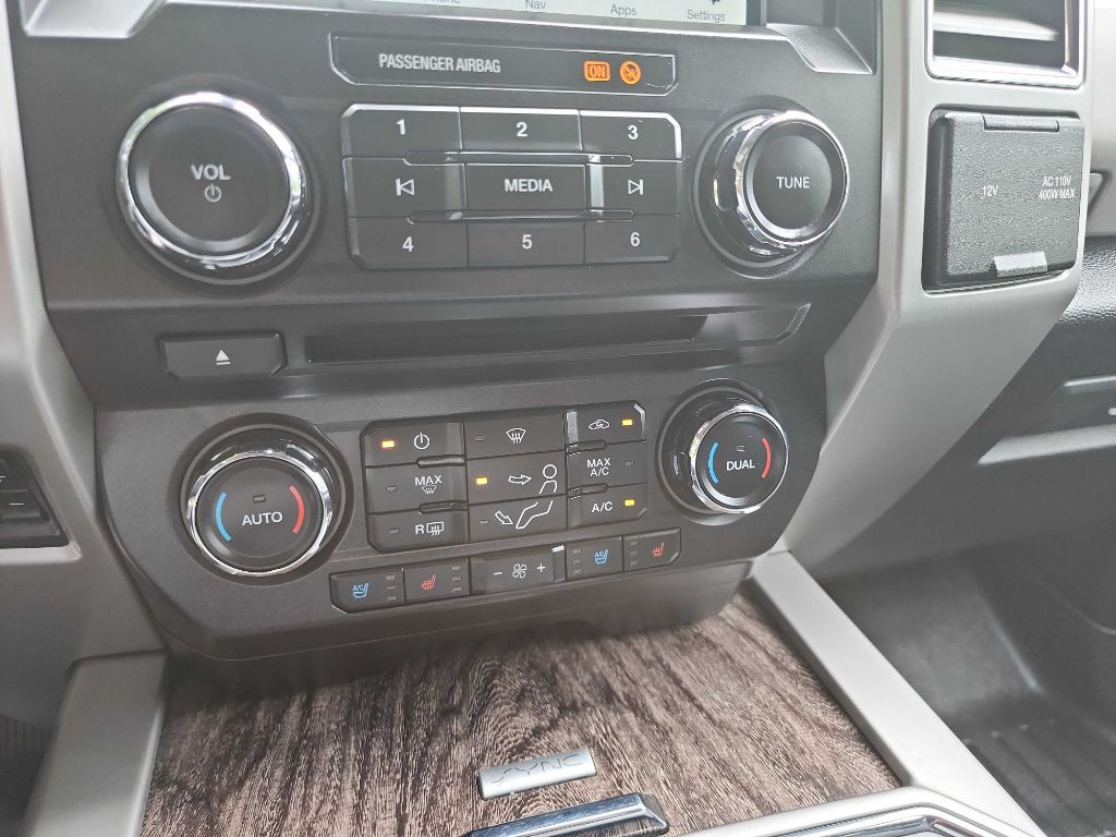 2017 Ford F-250 Image 31